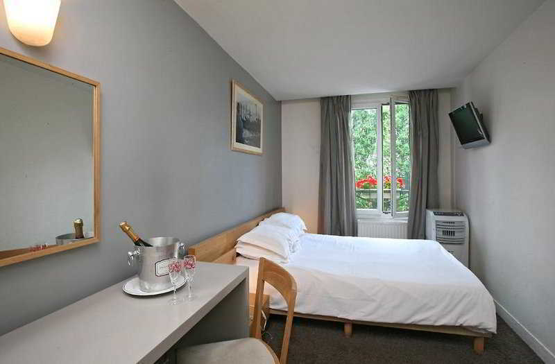 Hotel Du Parc Saint Charles Paris Bagian luar foto